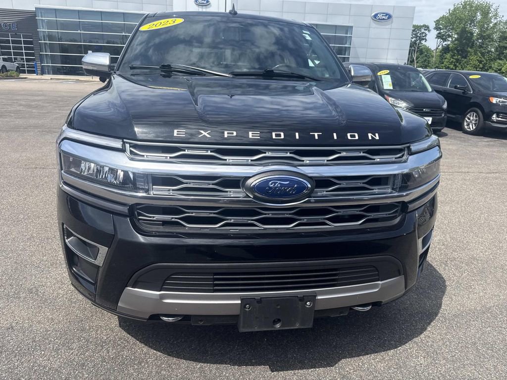 Used 2023 Ford Expedition Platinum AWD/4WD image 11