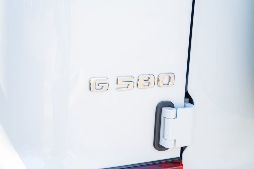 Used 2025 Mercedes-Benz G 580 w/ EQ Technology image 18