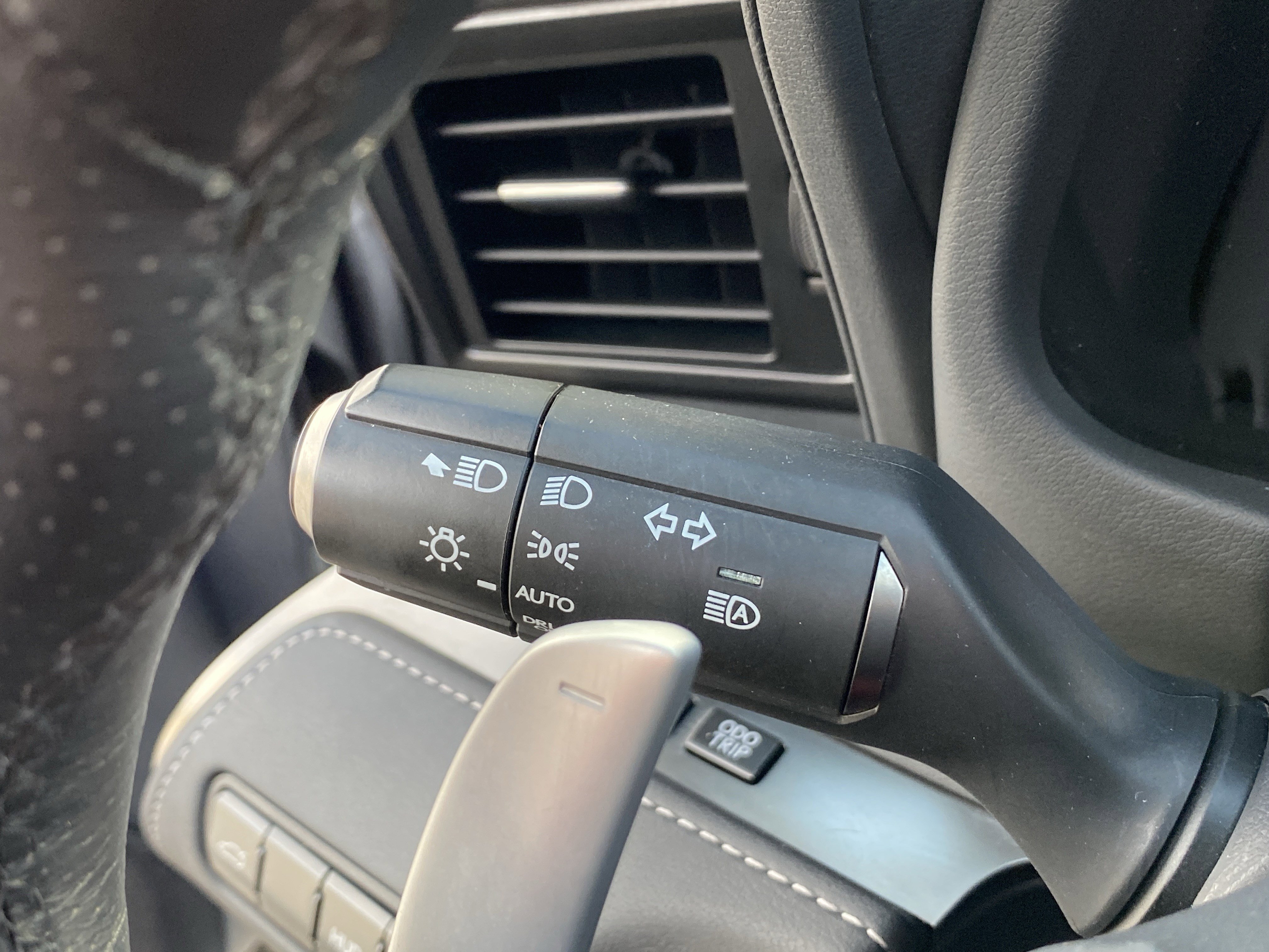 Used 2021 Lexus LC 500 Convertible image 56