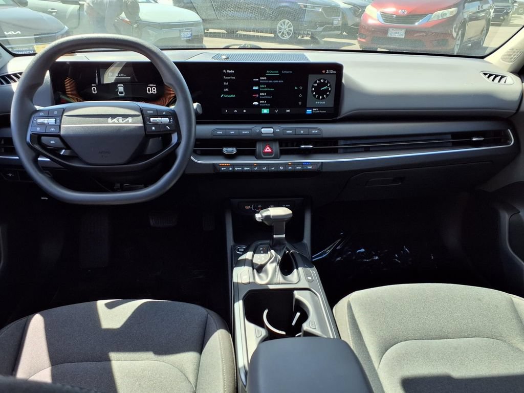 Used 2025 Kia K4 FWD image 8