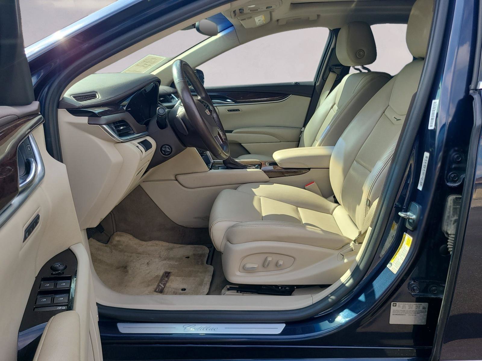 Used 2016 Cadillac XTS Luxury w/ Driver Awareness Package FWD image 11