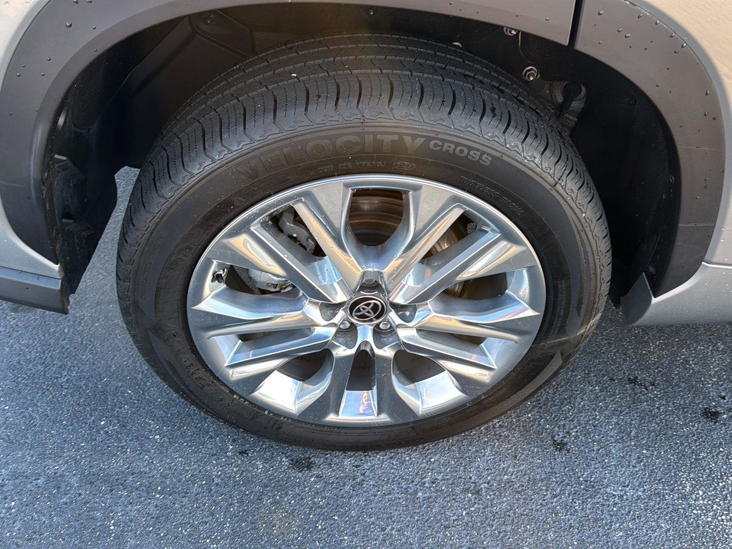 Certified 2022 Toyota Highlander Limited image 35