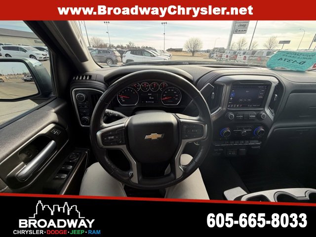 Used 2020 Chevrolet Silverado 1500 LT w/ All-Star Edition image 14