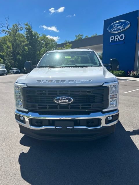 New 2026 Ford F250 XL w/ XL Chrome Package AWD/4WD image 8