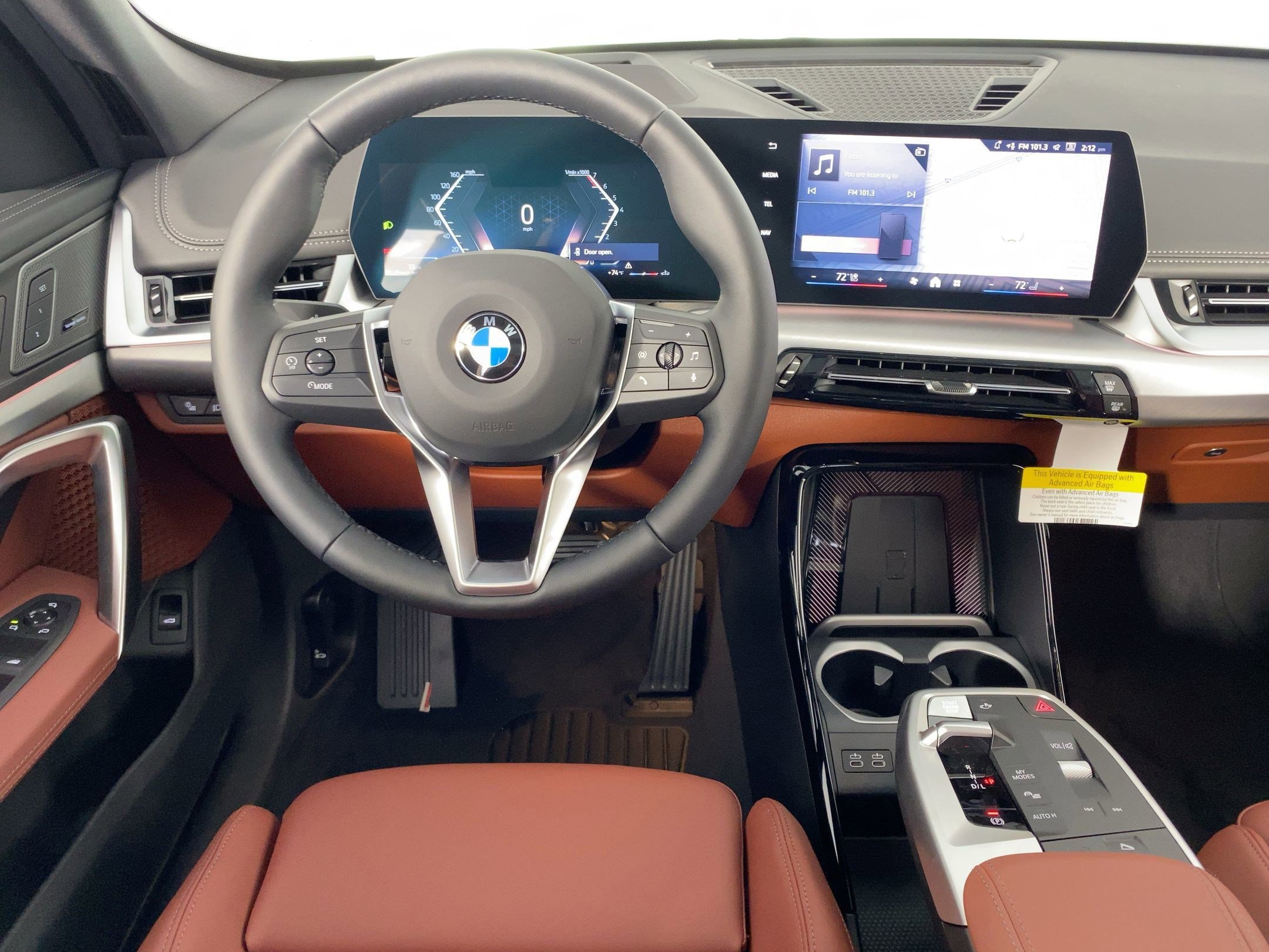 Used 2026 BMW X1 xDrive28i w/ Technology Package image 4