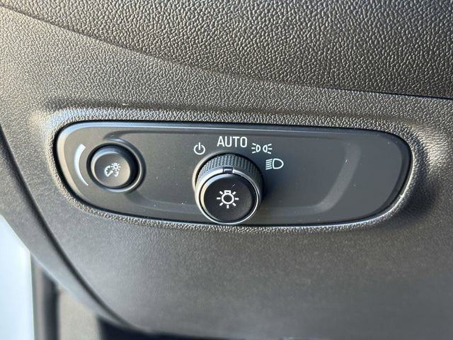 Used 2024 Chevrolet Equinox LS image 14