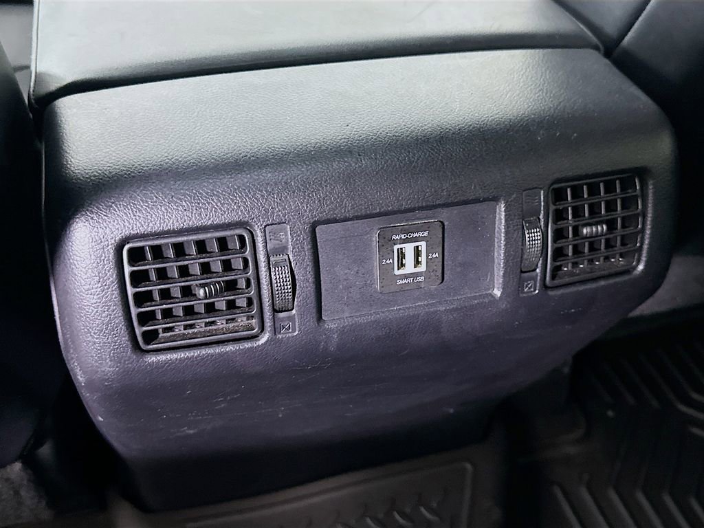 Used 2021 Toyota Tundra Platinum AWD/4WD image 31