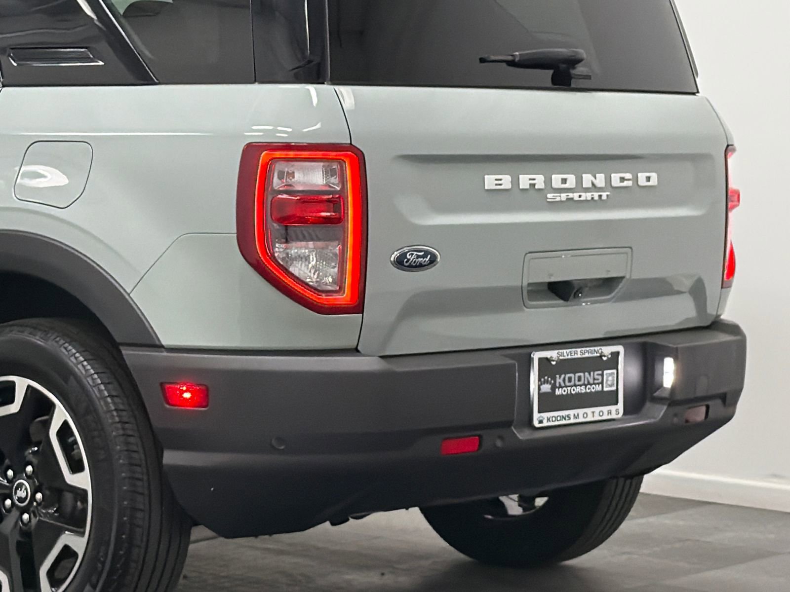 Used 2024 Ford Bronco Sport Outer Banks w/ Tech Package image 7