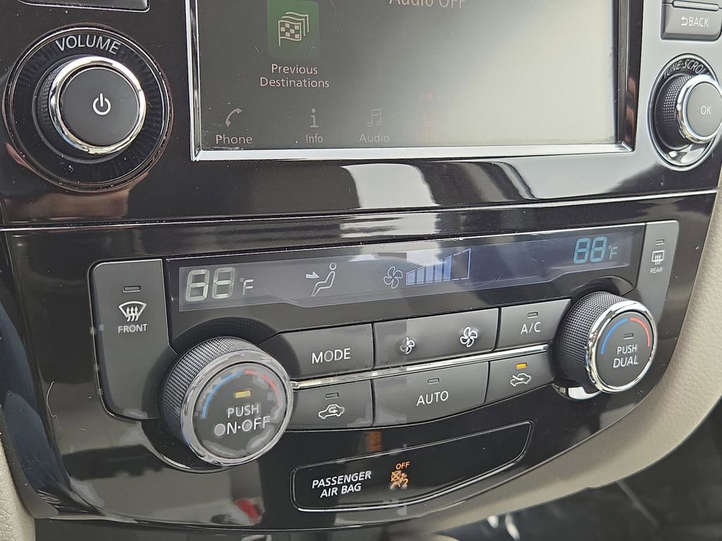 Used 2019 Nissan Rogue Sport SV w/ Technology Package image 23