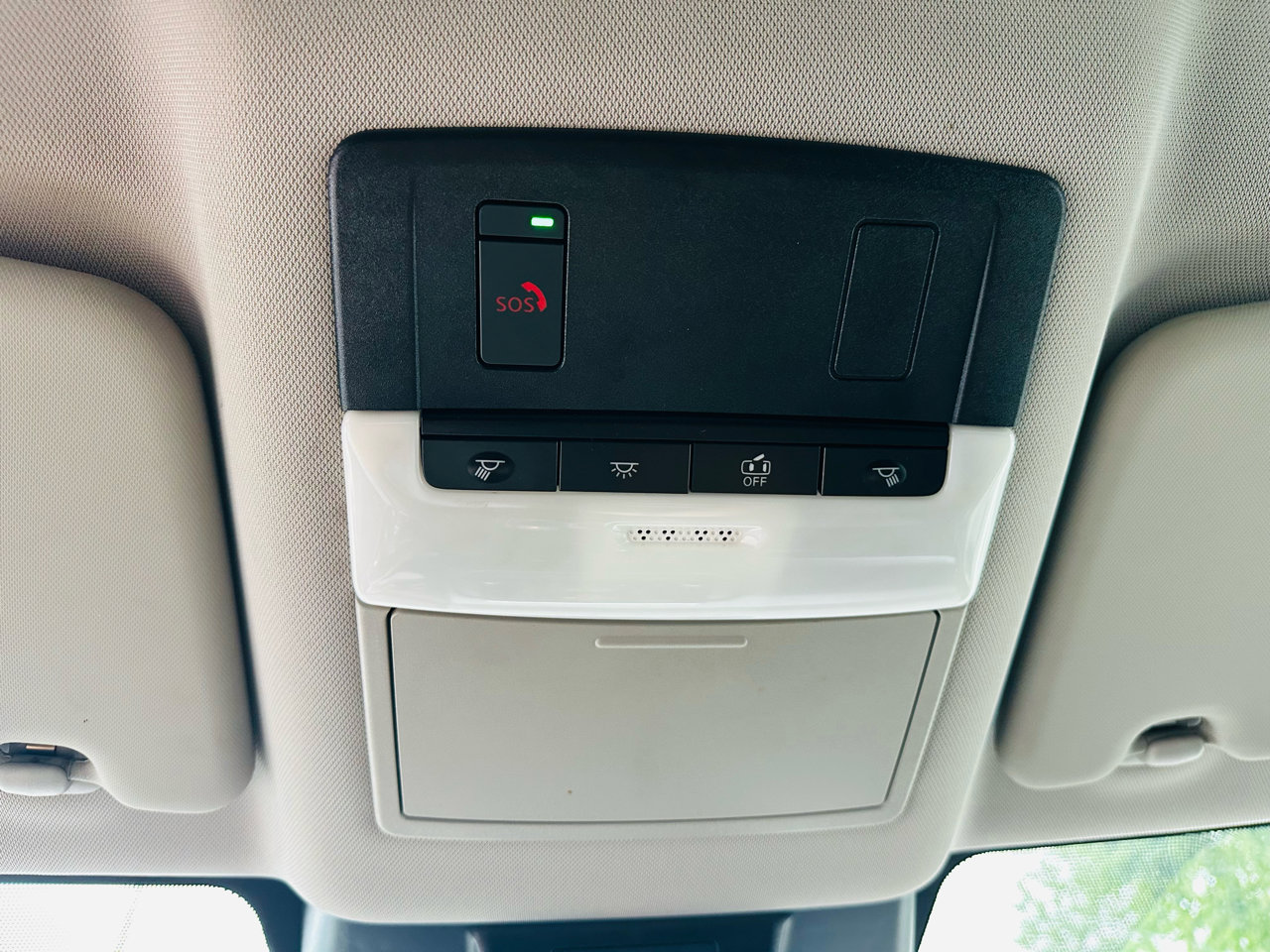 Used 2021 Nissan Rogue SV image 20