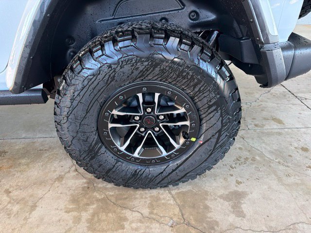 New 2027 Jeep Wrangler Unlimited Rubicon w/ Xtreme 35 Tire Package AWD/4WD image 14