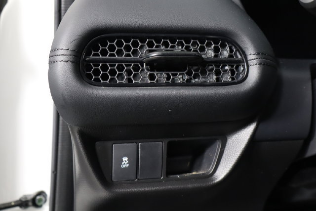 Used 2026 Honda HR-V LX image 19