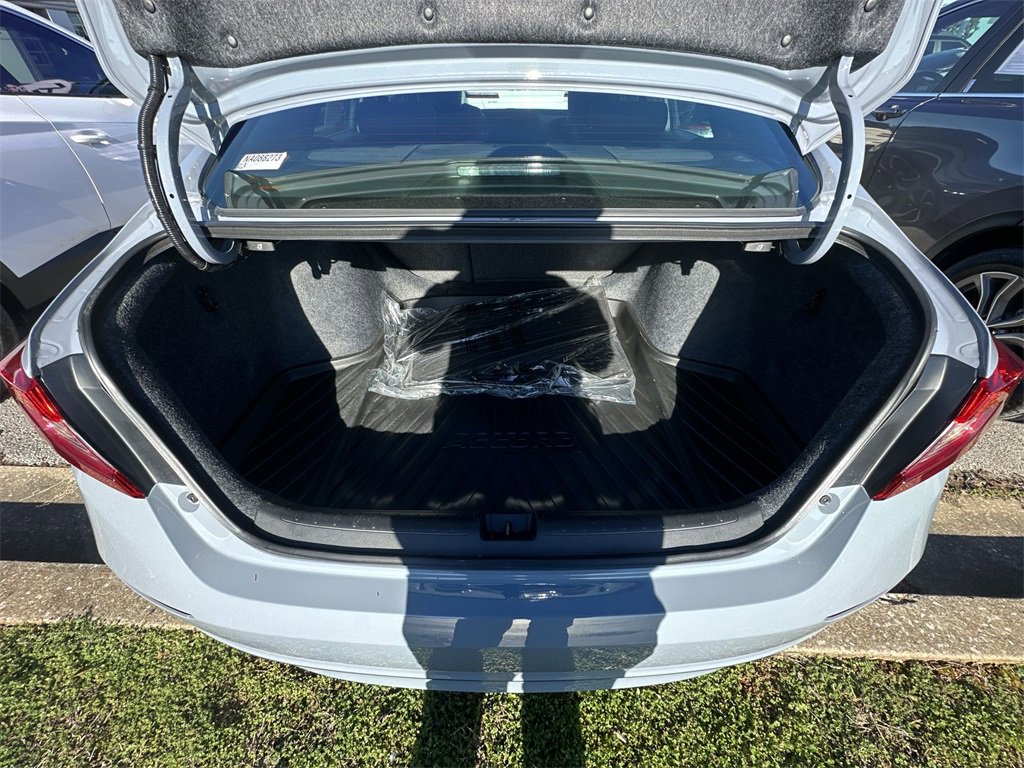 Used 2022 Honda Accord Sport image 14