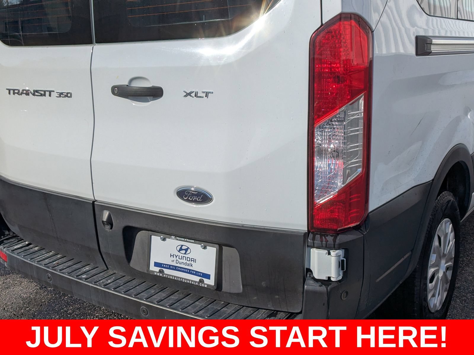 Used 2022 Ford Transit 350 XLT RWD image 8