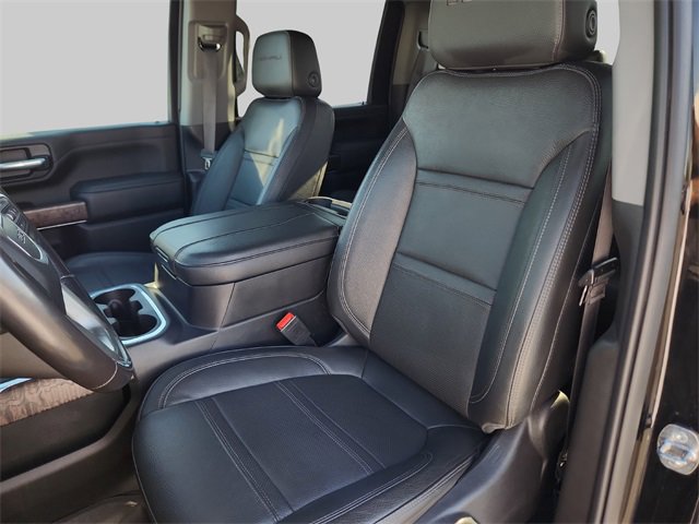 Used 2023 GMC Sierra 3500 Denali w/ Denali Ultimate Package image 27
