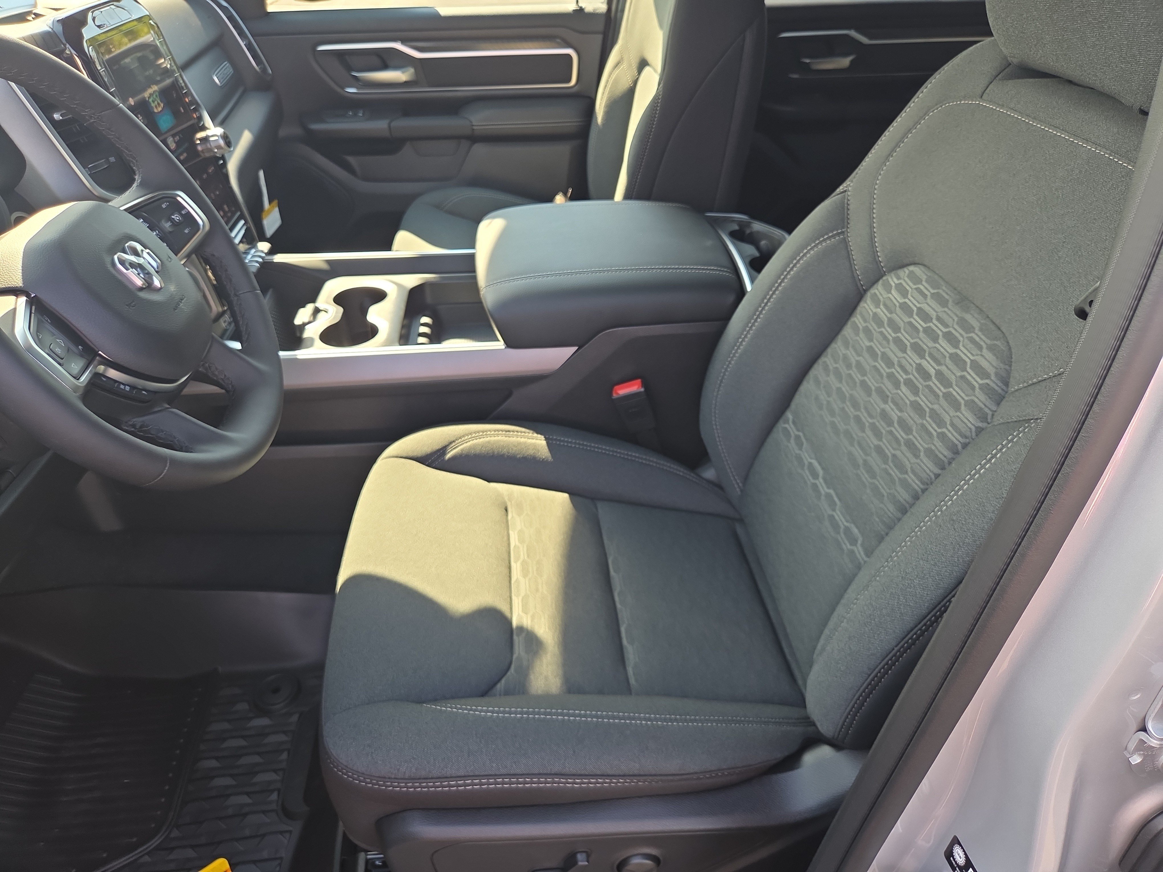 New 2027 RAM 1500 Big Horn AWD/4WD image 4