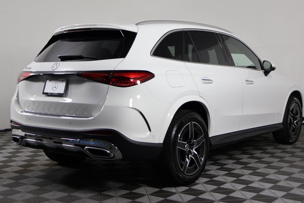 New 2027 Mercedes-Benz GLC 300 image 2