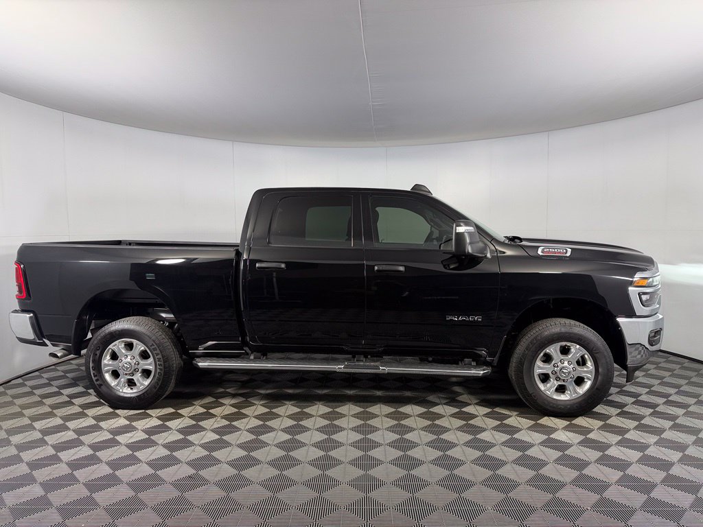 Used 2026 RAM 2500 Big Horn AWD/4WD image 5