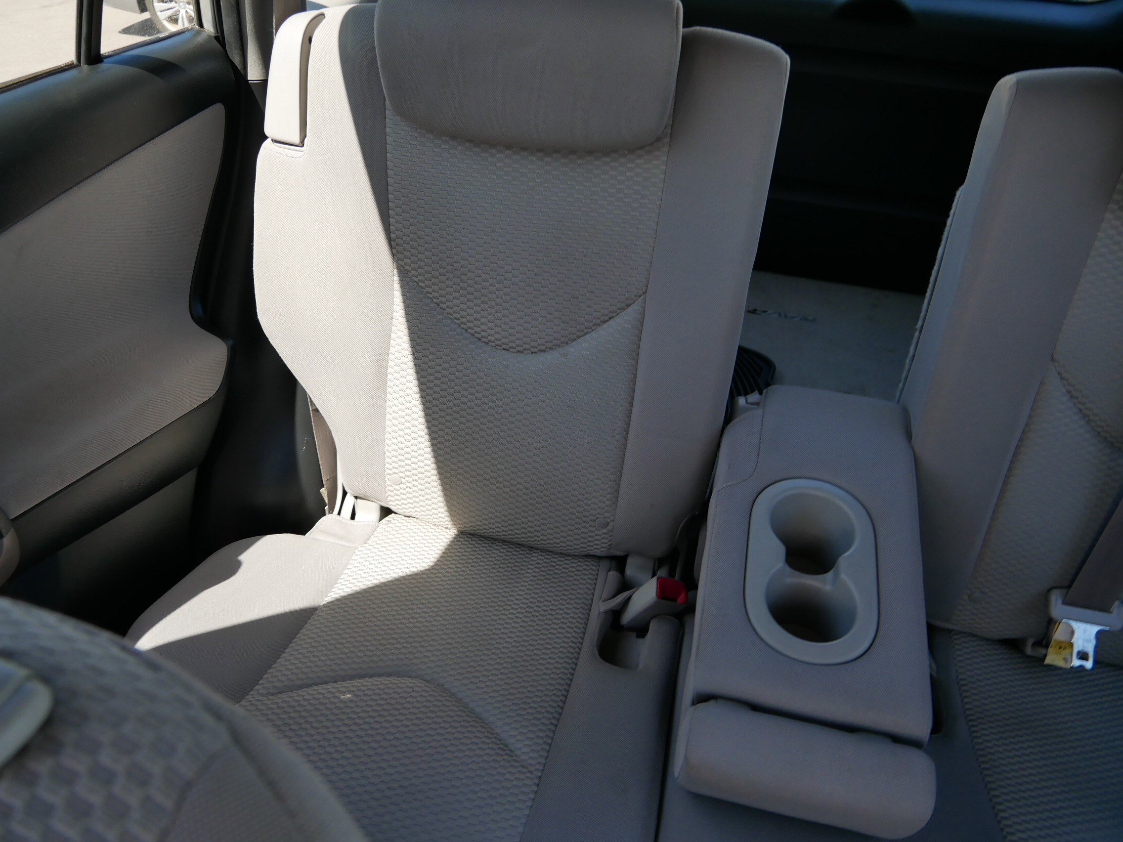 Used 2008 Toyota RAV4 Limited image 12