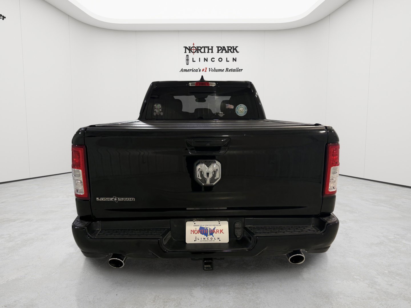 Used 2023 RAM 1500 Lone Star RWD image 3