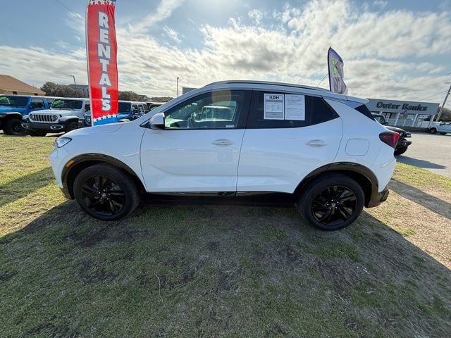 Used 2024 Buick Encore GX Sport Touring w/ Comfort Package image 4