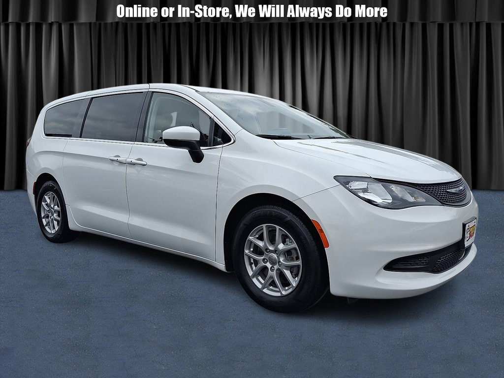 Used 2022 Chrysler Voyager LX