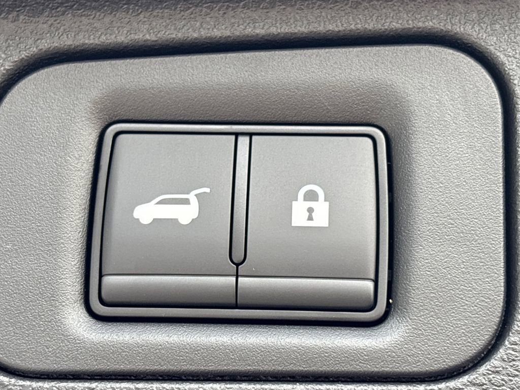 New 2026 Nissan Armada Platinum Reserve image 12