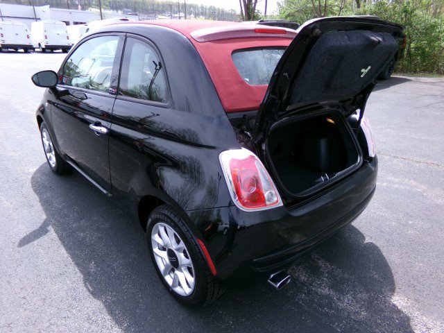 Used 2017 FIAT 500 Pop image 26