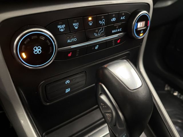 Used 2020 Ford EcoSport Titanium image 29