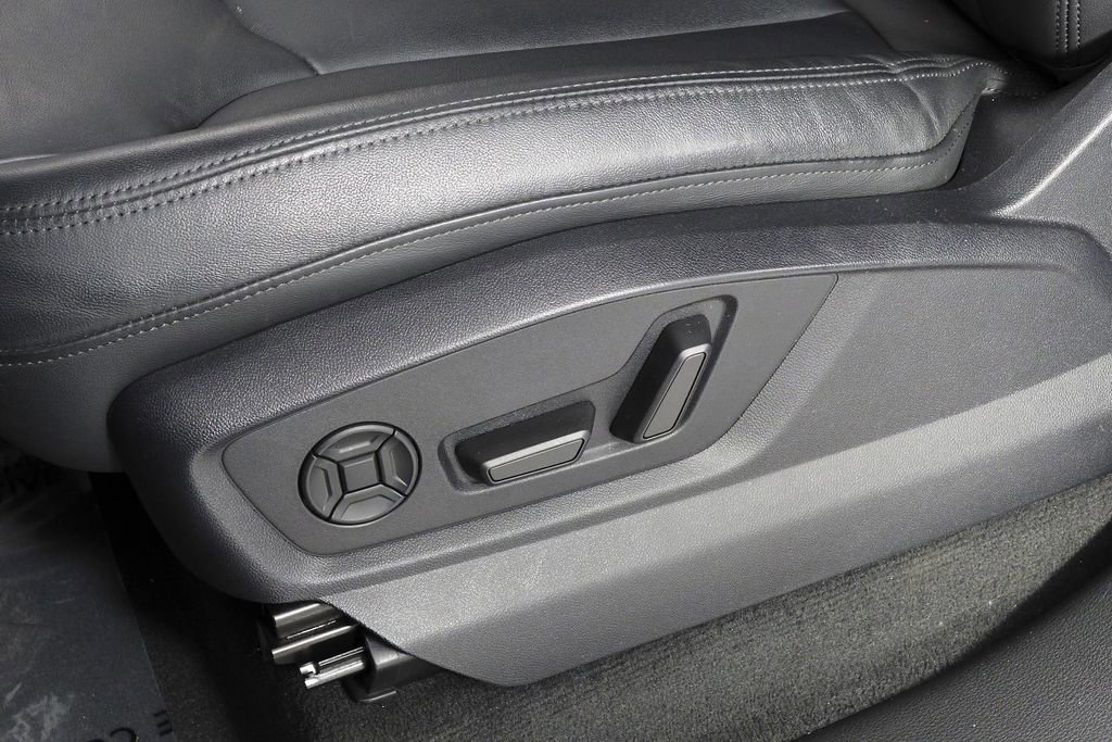 Used 2023 Audi Q7 2.0T Premium Plus w/ Premium Plus Package AWD/4WD image 24