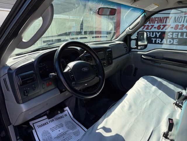 Used 2005 Ford F250 Lariat image 11