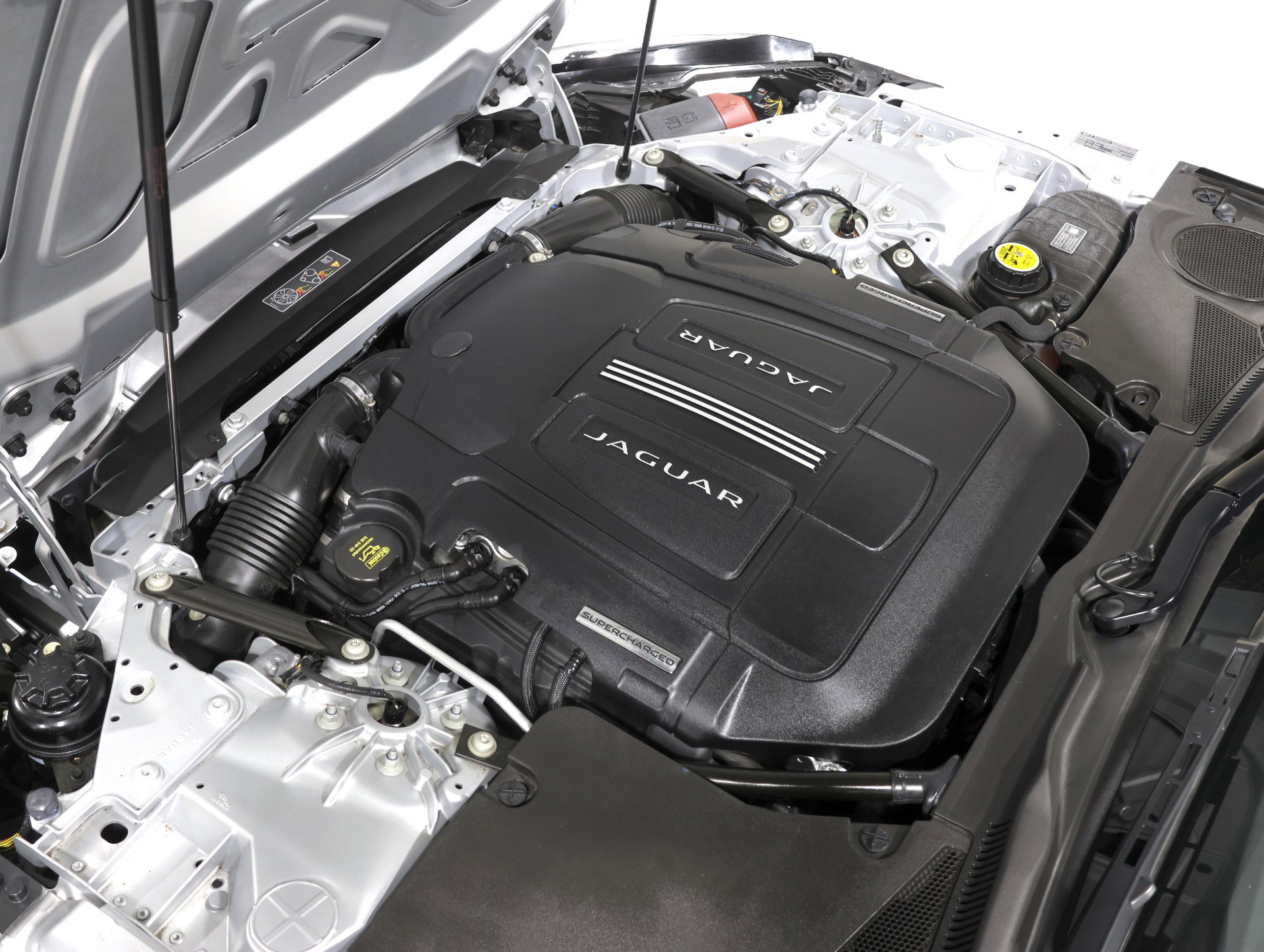 Used 2014 Jaguar F-TYPE S image 88