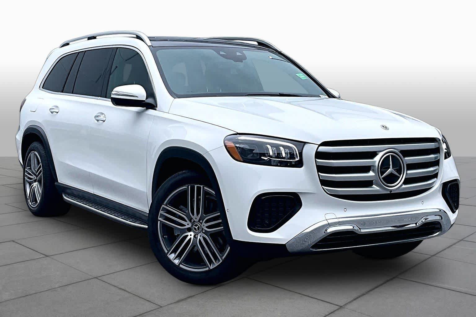 Certified 2026 Mercedes-Benz GLS 450 4MATIC image 3