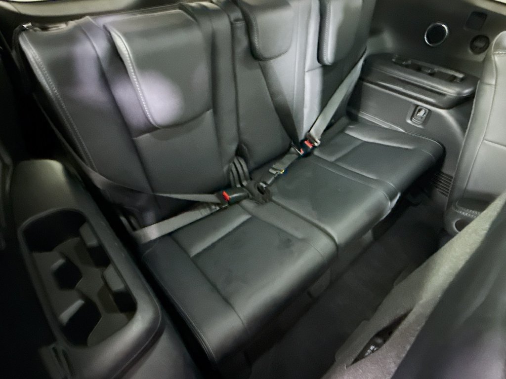 Used 2023 Subaru Ascent Touring AWD/4WD image 31
