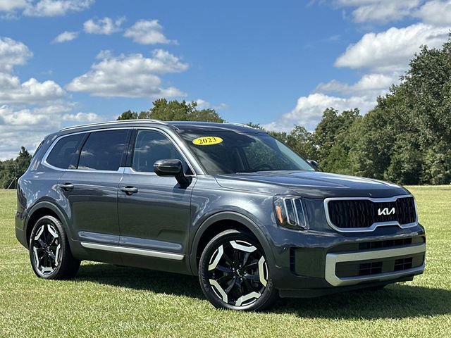 Used 2023 Kia Telluride EX image 9