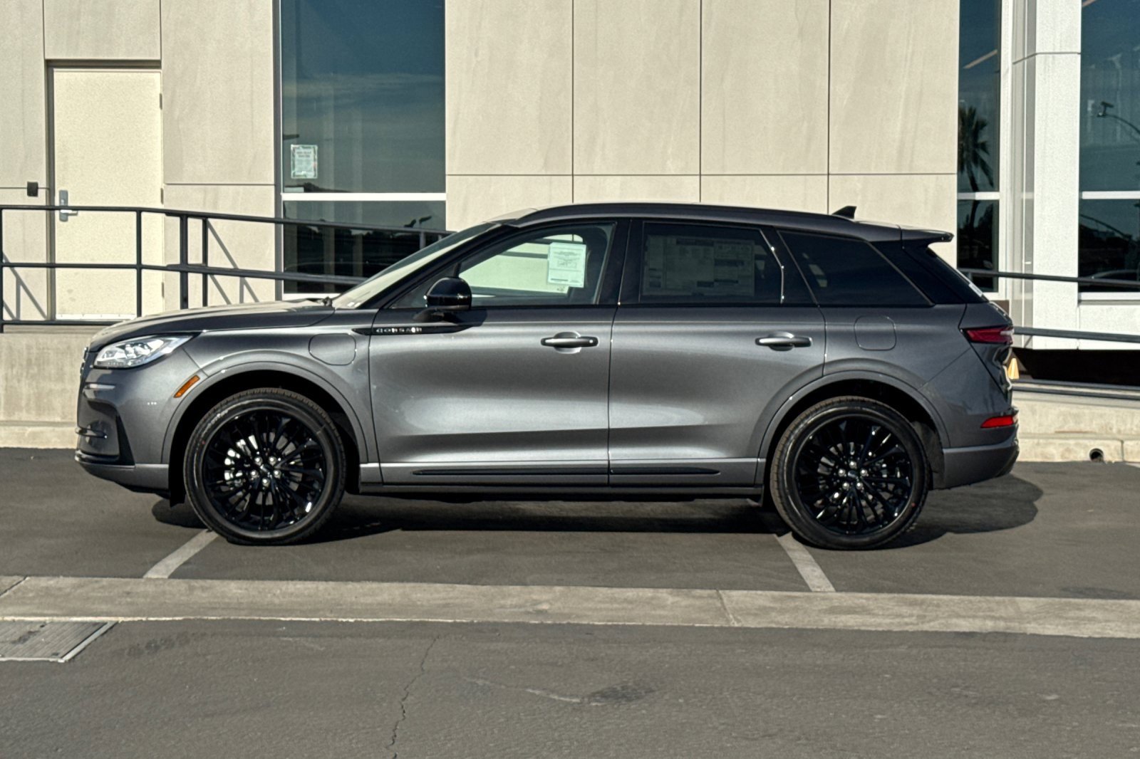 New 2026 Lincoln Corsair Grand Touring image 6