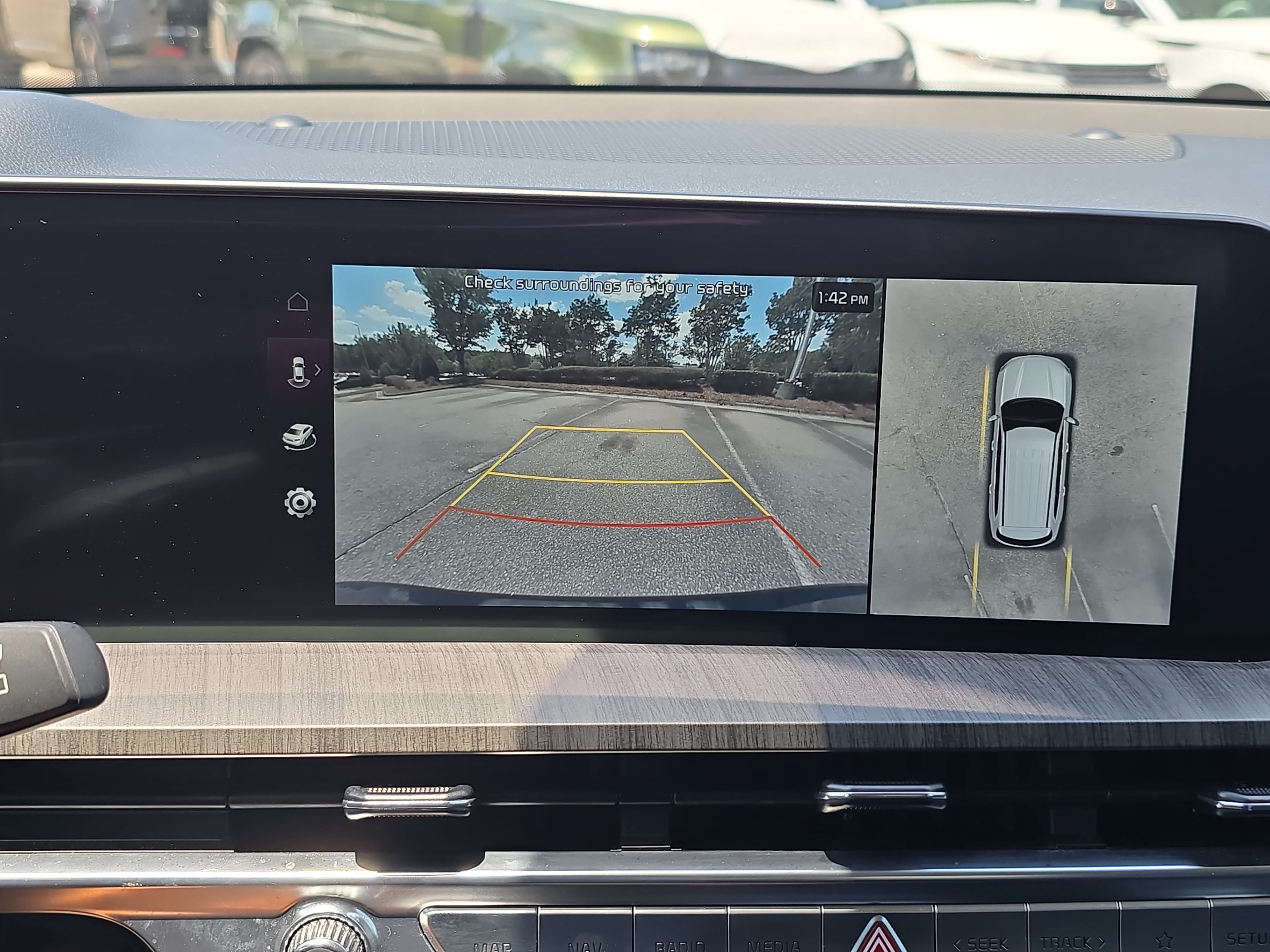 Used 2023 Kia Telluride SX FWD image 26