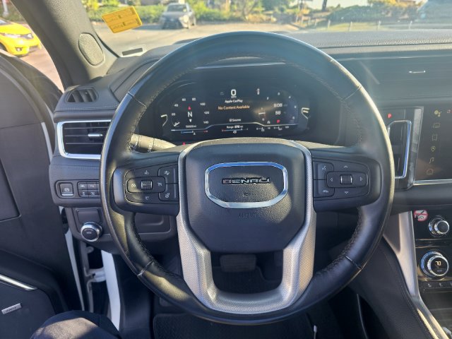 Used 2024 GMC Yukon Denali RWD image 30
