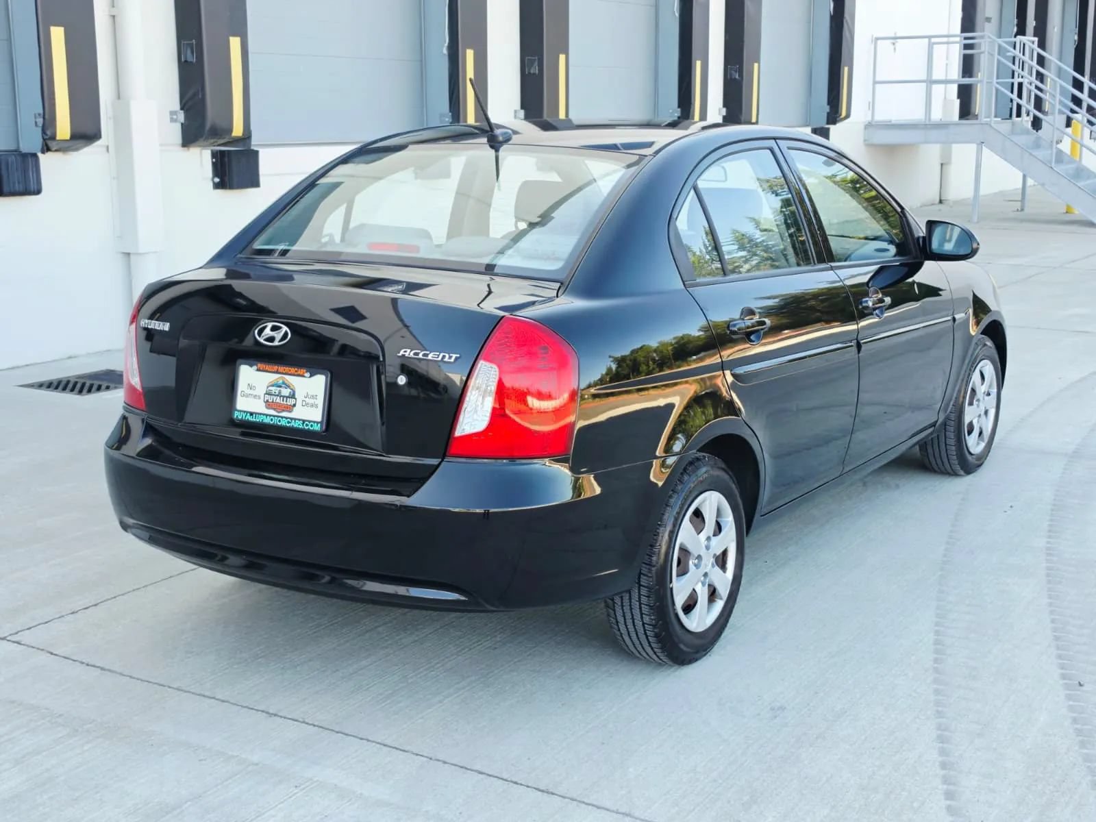 Used 2008 Hyundai Accent GLS FWD image 5