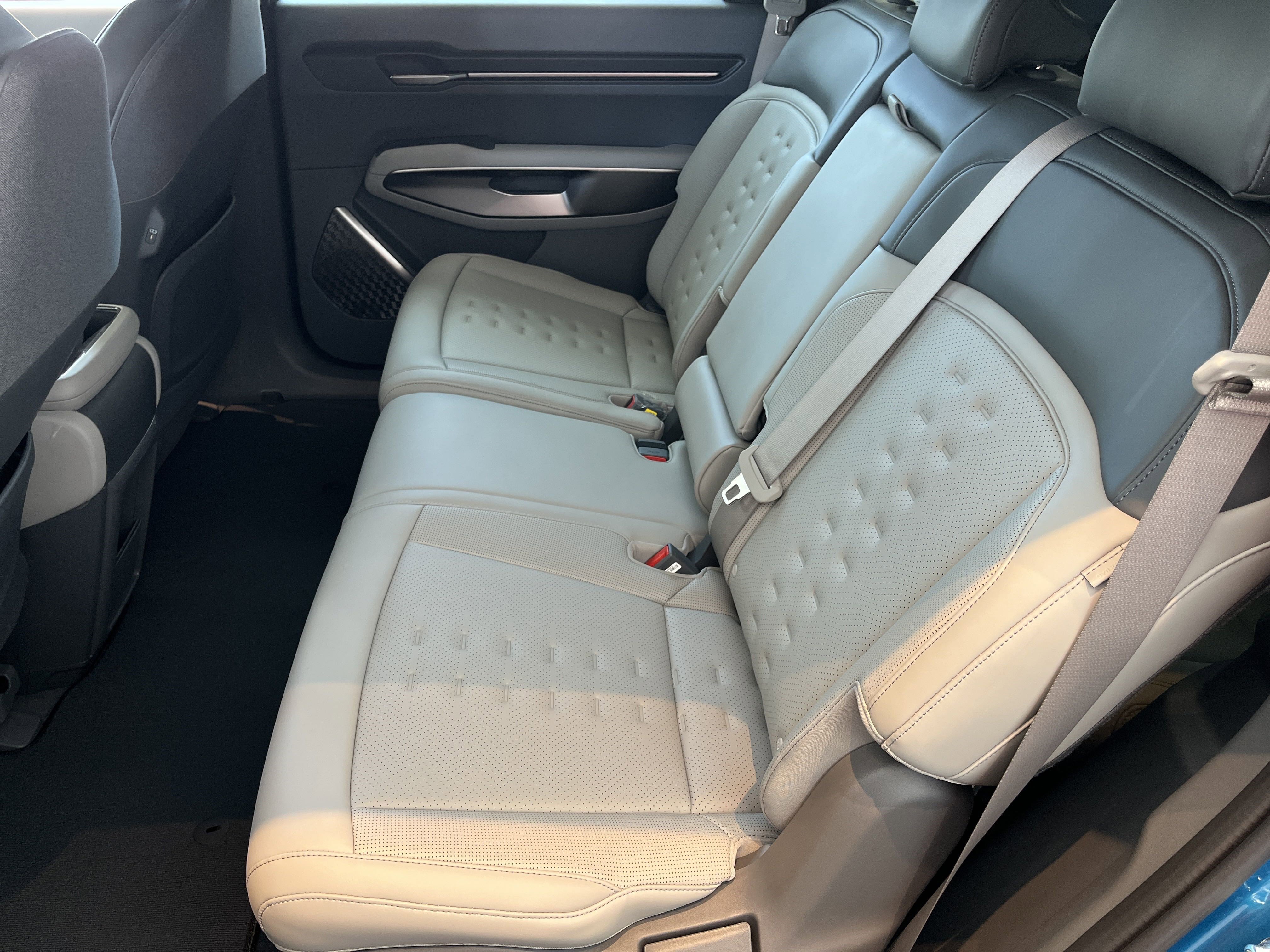 New 2026 Kia EV9 Wind image 21