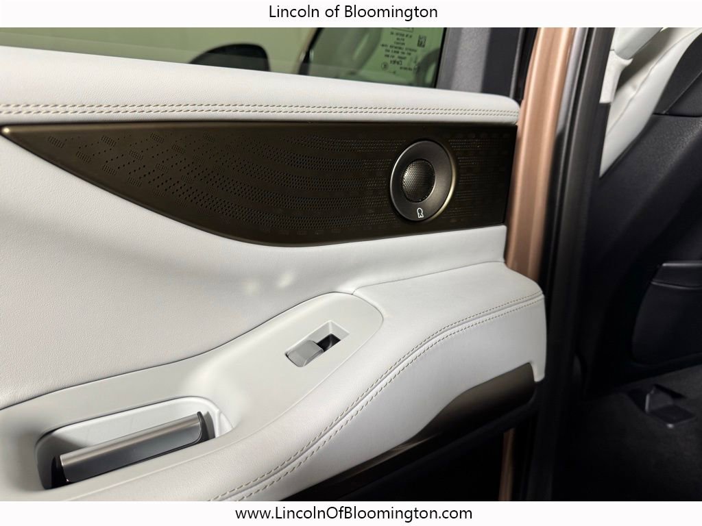 New 2025 Lincoln Navigator L Black Label image 47