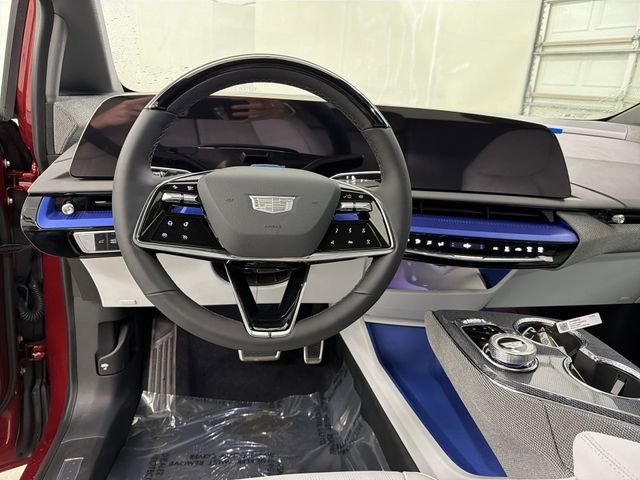 New 2026 Cadillac Optiq Luxury 2 w/ LPO, Floor Liner Package AWD/4WD image 22