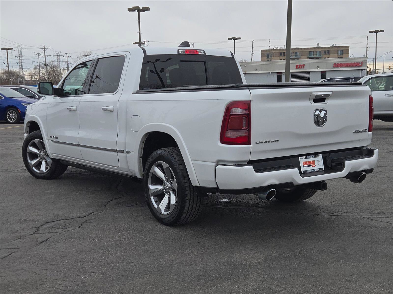 Certified 2021 RAM 1500 Limited w/ Body Color Bumper Group image 19