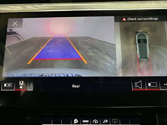 Used 2022 Audi e-tron Premium Plus w/ Premium Plus Package image 64