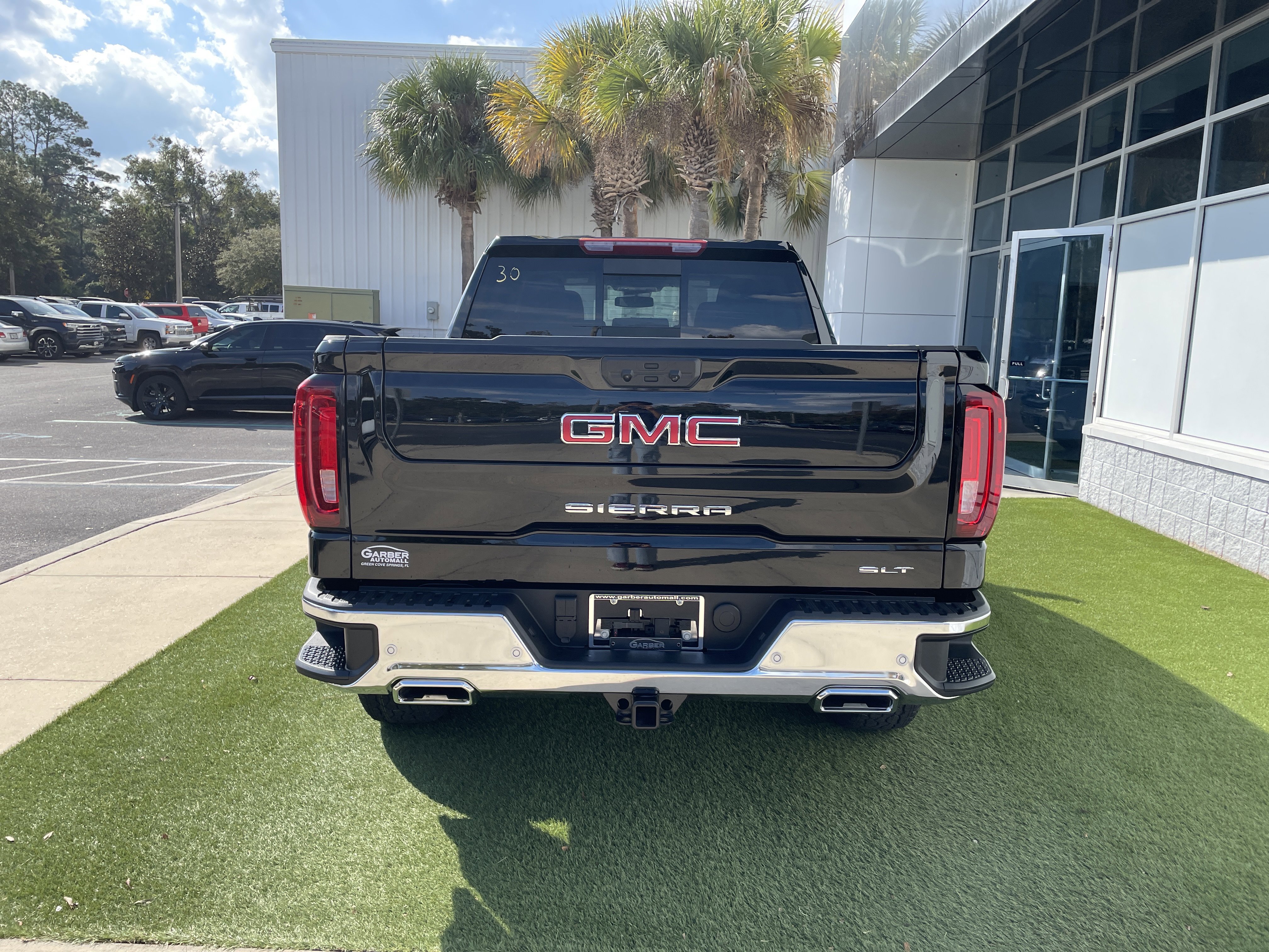 New 2026 GMC Sierra 1500 SLT w/ SLT Premium Package image 6