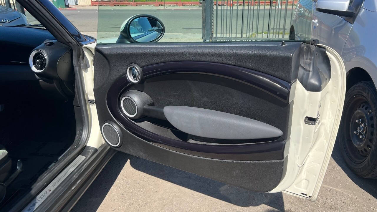 Used 2010 MINI Cooper S FWD image 21