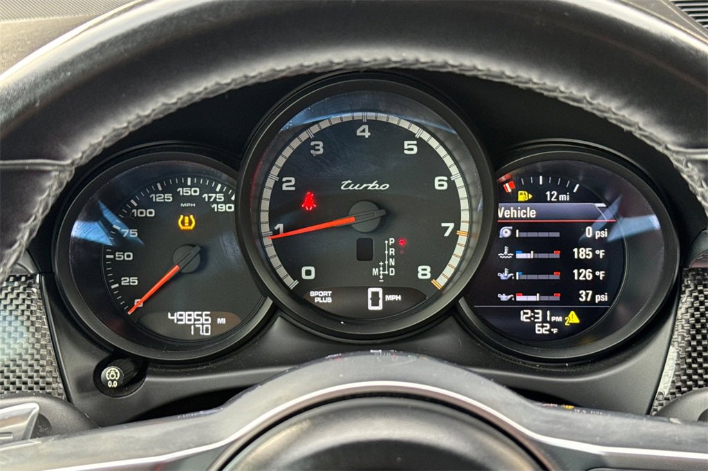 Used 2017 Porsche Macan Turbo image 23