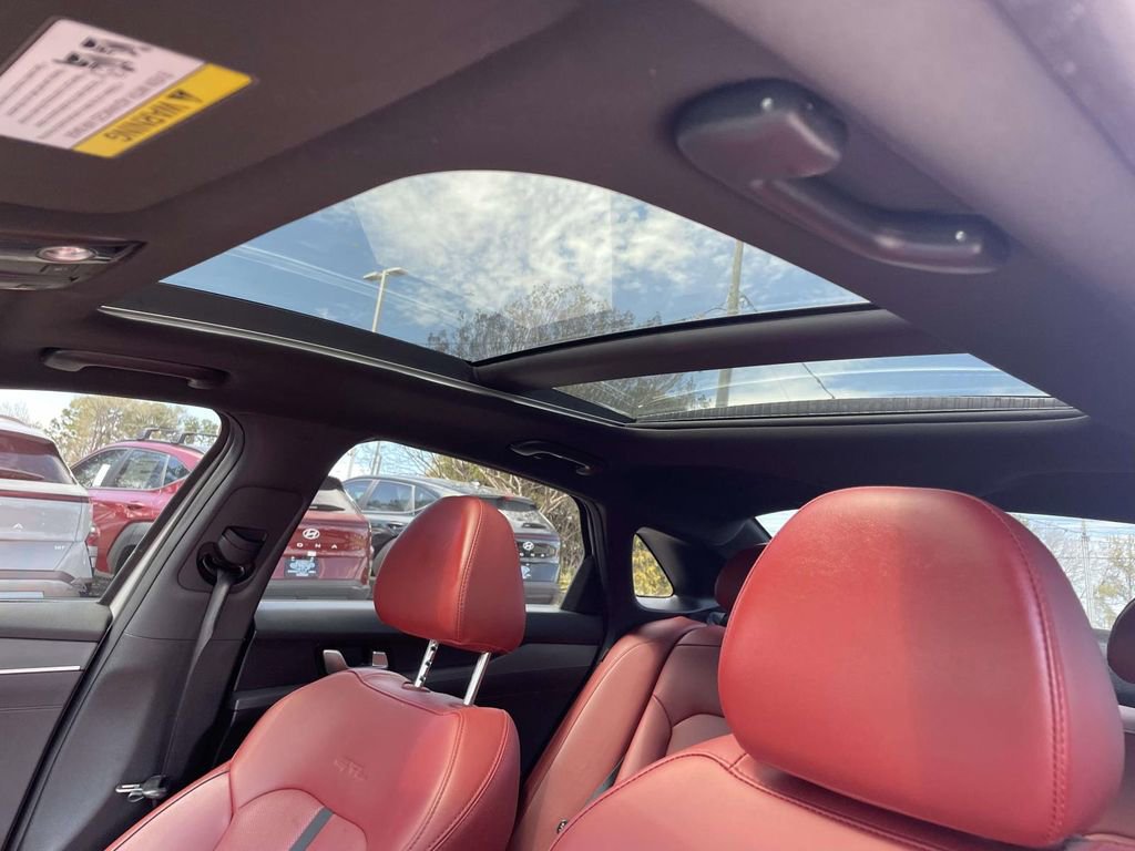 Used 2024 Kia K5 GT-Line image 19