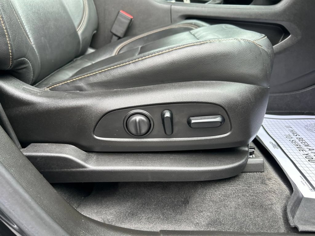 Used 2019 Chevrolet Traverse LT AWD/4WD image 39
