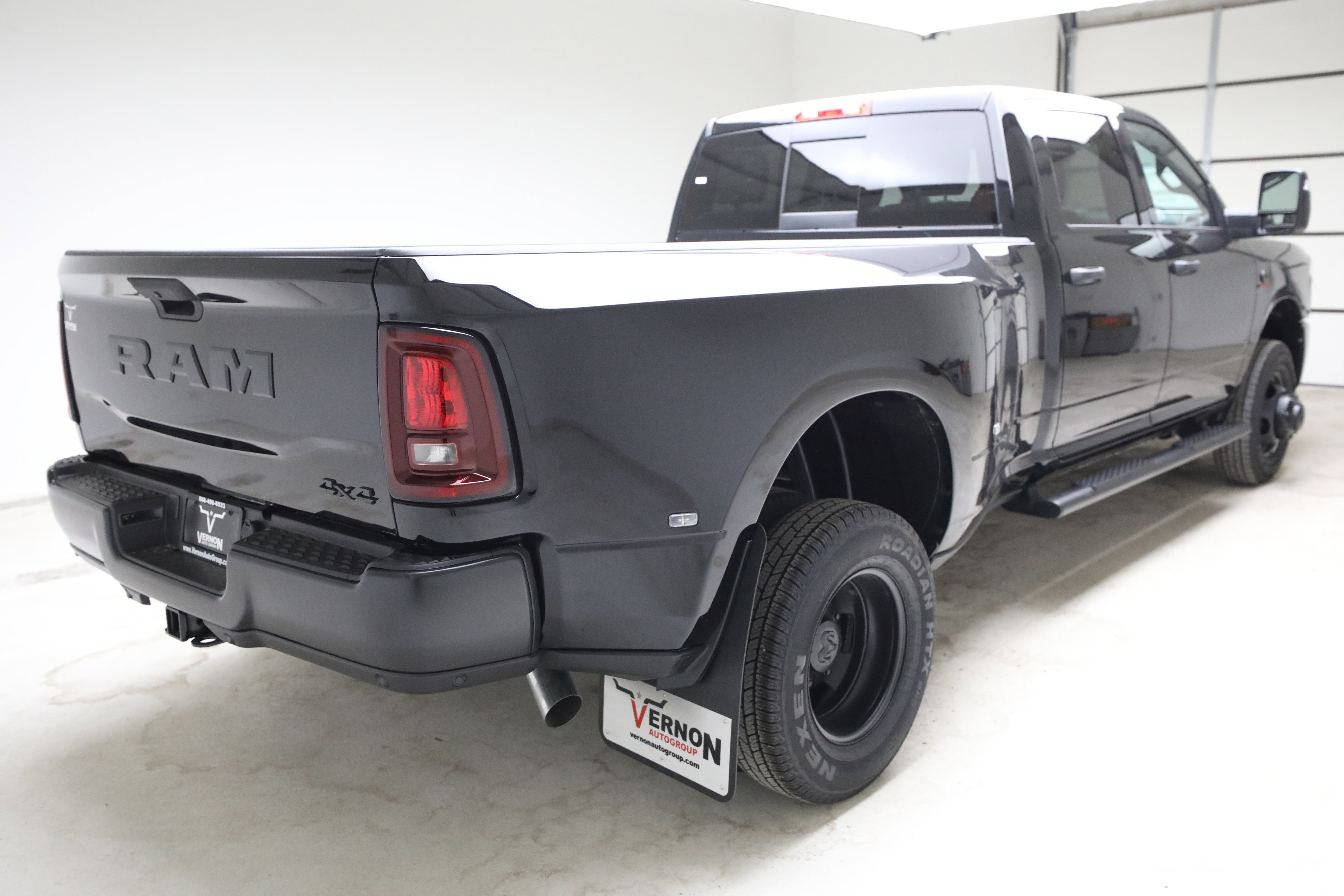 New 2026 RAM 3500 Tradesman AWD/4WD image 5